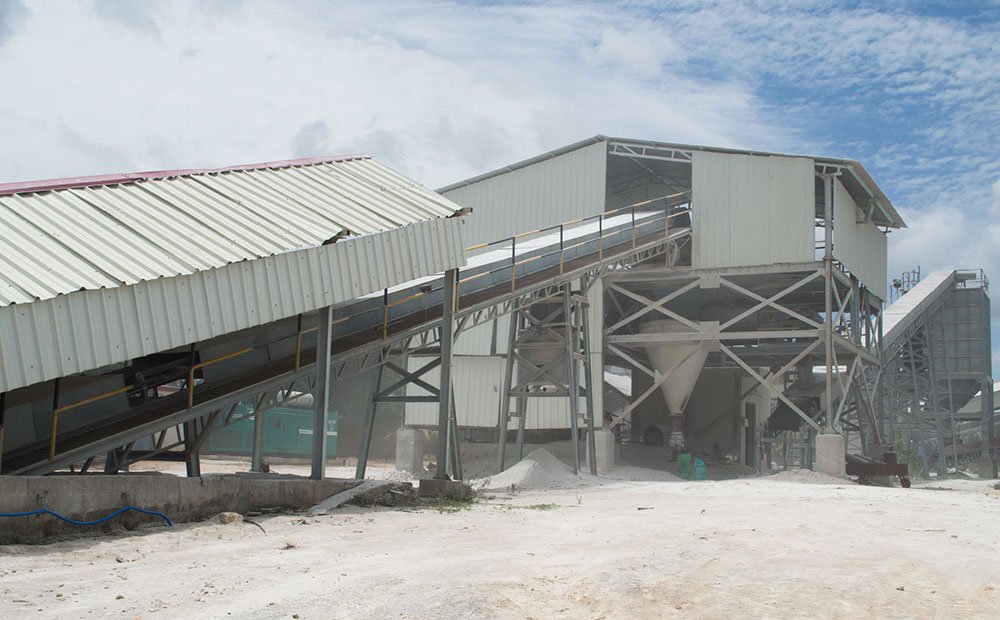 Conveyors and processing plant at Rishi Minerals