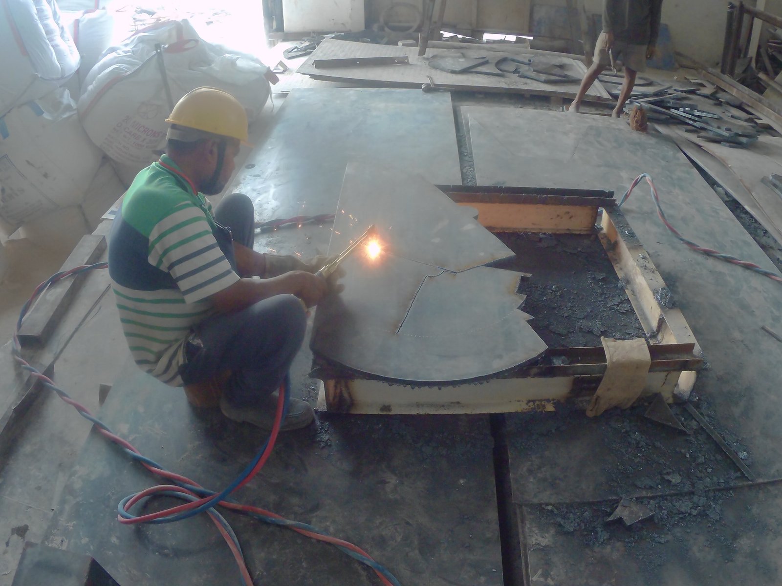 Workshop fabrication at Rishi Minerals